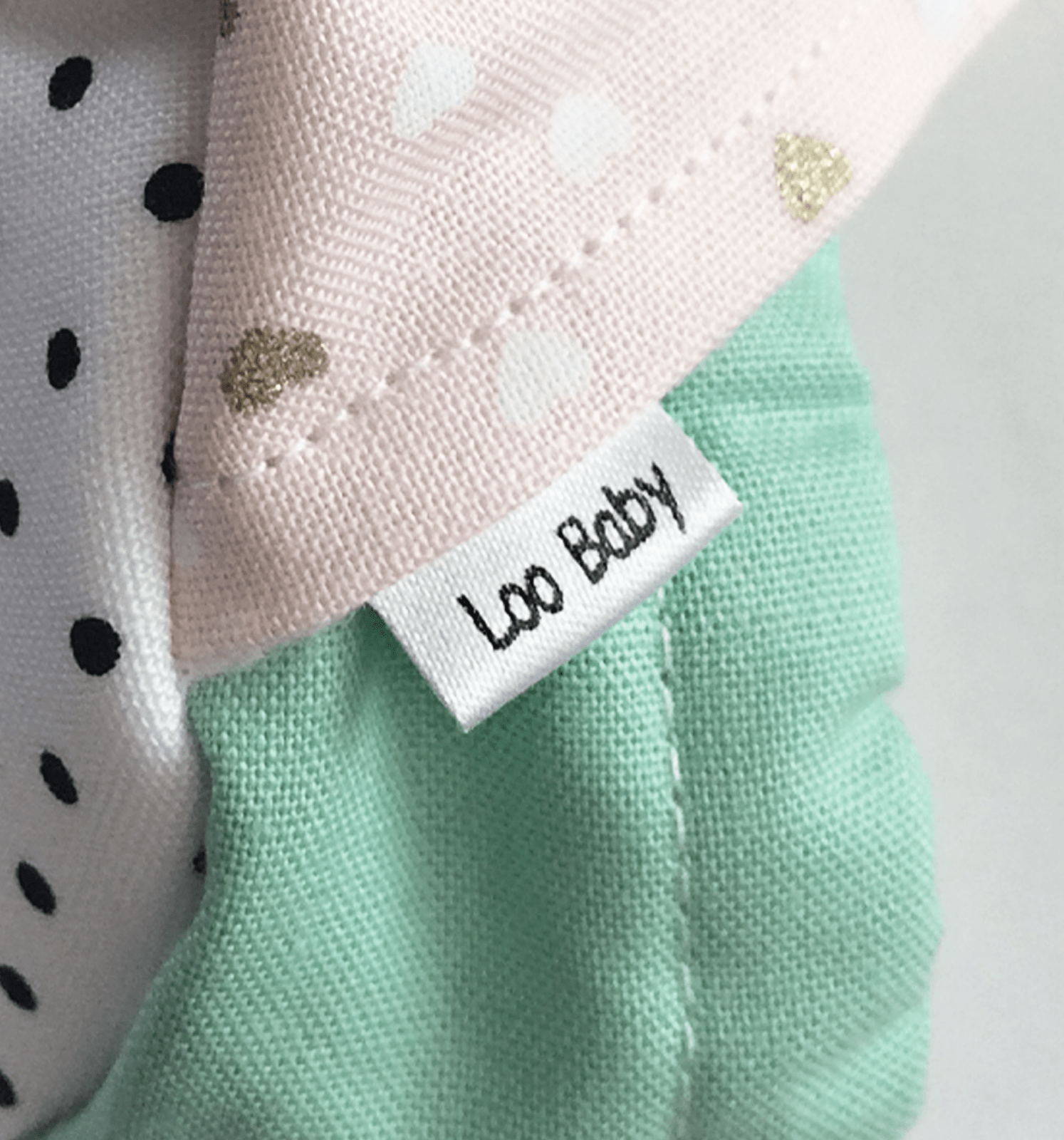 Folded Brand Labels - Labelicious